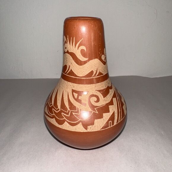 Miniature Pottery Native American/Mexican deco Pottery Pueblo NM Alfred Aguilar